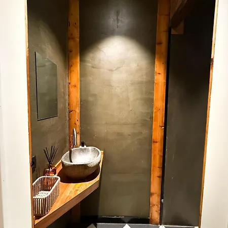 Apartment New Lofts Inside Coffee Brewery *